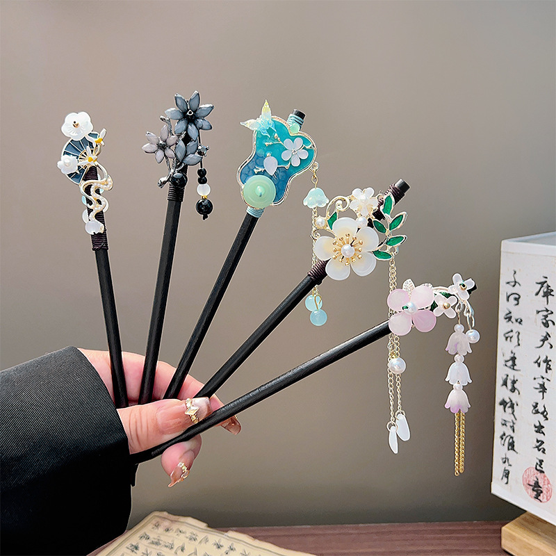 Women Accessories Wholesale - Klassischer Quasten-Haarstab, schwarzer Holz-Blumen-Perlen-Haarstab, chinesischer Hanfu-Haarschmuck,