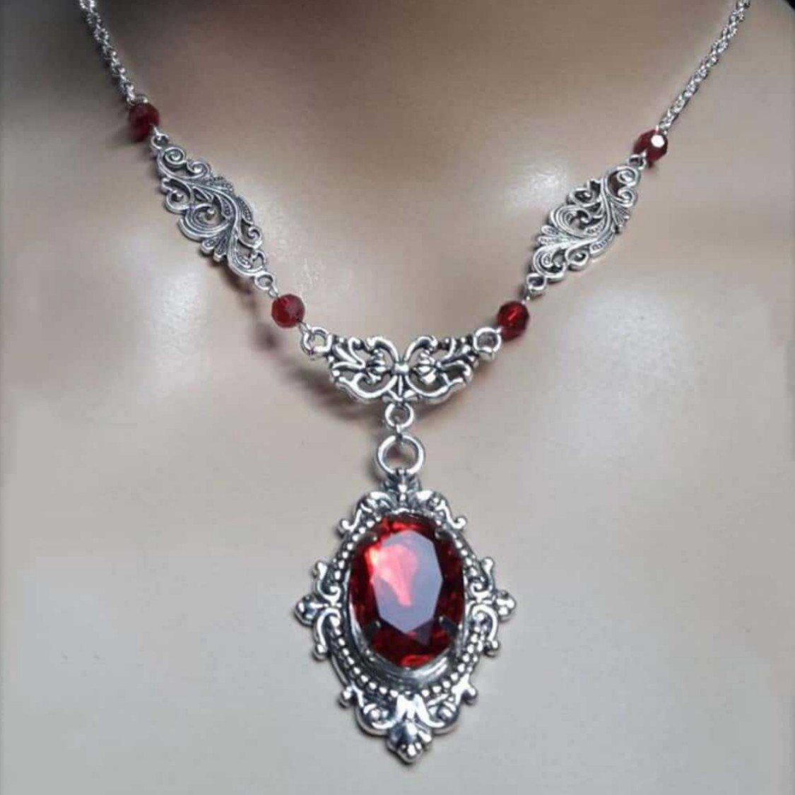 Lila magische Wassertropfen-Ha – Women'S Vampire Accessories Bewertung und Preis